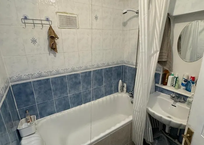 Nice Double Near Omni Shopping Πανσιόν