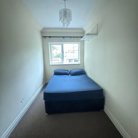 招待所 Nice Double Near Omni Shopping 都柏林