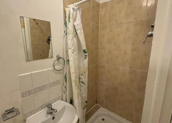 Nice Double Near Omni Shopping